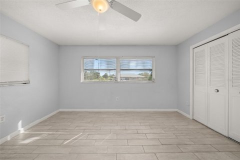 House in Lake Placid, Florida 2 bedrooms, 94.2 sq.m. № 2391213 - photo 14