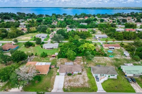 House in Lake Placid, Florida 2 bedrooms, 94.2 sq.m. № 2391213 - photo 28