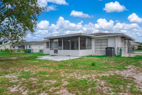 House in Lake Placid, Florida 2 bedrooms, 94.2 sq.m. № 2391213 - photo 27