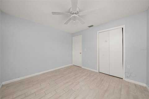 House in Lake Placid, Florida 2 bedrooms, 94.2 sq.m. № 2391213 - photo 18