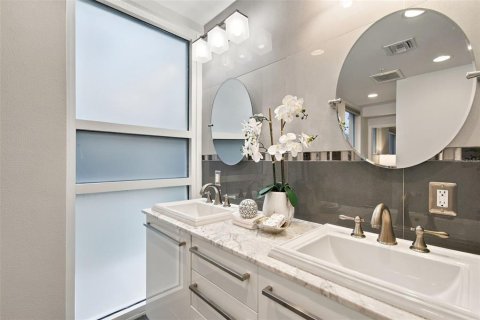 Copropriété à vendre à Saint Petersburg, Floride: 2 chambres, 121.05 m2 № 2419681 - photo 26