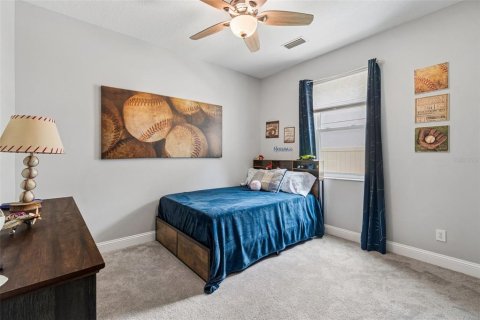 Casa en venta en Land O' Lakes, Florida, 6 dormitorios, 290.97 m2 № 2157986 - foto 25