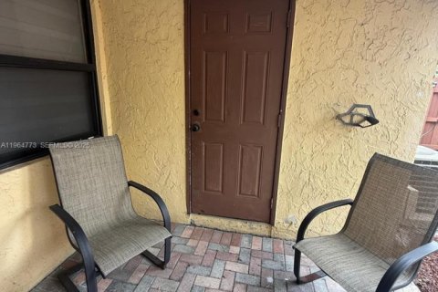 Casa en alquiler en Deerfield Beach, Florida, 3 dormitorios, 106.65 m2 № 2026076 - foto 22