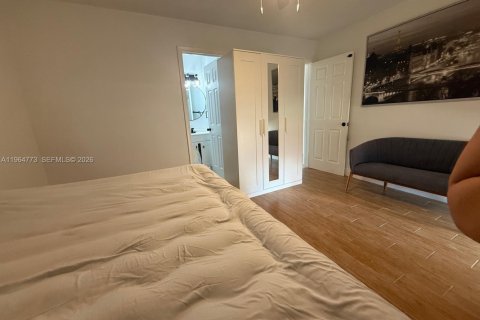 Casa en alquiler en Deerfield Beach, Florida, 3 dormitorios, 106.65 m2 № 2026076 - foto 14