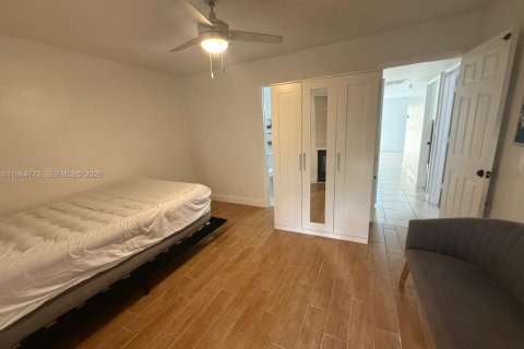 Casa en alquiler en Deerfield Beach, Florida, 3 dormitorios, 106.65 m2 № 2026076 - foto 15