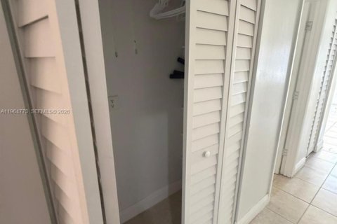 Casa en alquiler en Deerfield Beach, Florida, 3 dormitorios, 106.65 m2 № 2026076 - foto 9