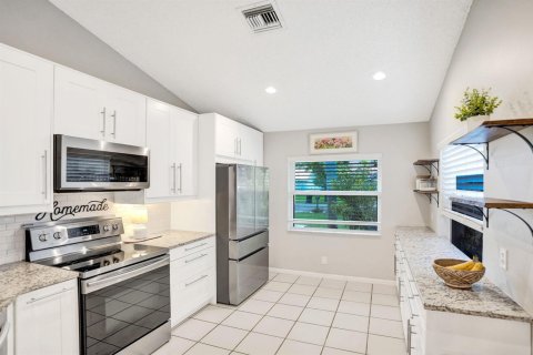 Villa ou maison à vendre à Delray Beach, Floride: 3 chambres, 119.29 m2 № 2397927 - photo 11