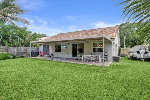 Villa ou maison à vendre à Delray Beach, Floride: 3 chambres, 119.29 m2 № 2397927 - photo 21