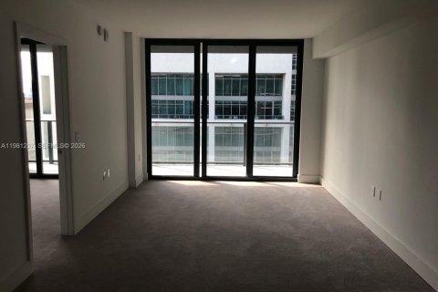 Снять в аренду кондоминиум в Майами, Флорида 1 спальня, 63.55м2, № 2044357 - фото 11