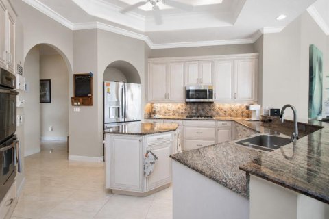 Villa ou maison à vendre à University Park, Floride: 4 chambres, 297.57 m2 № 2093725 - photo 4