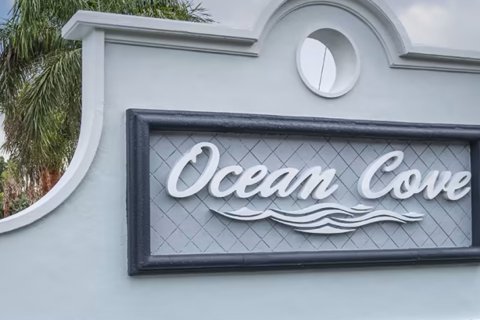 OCEAN COVE sobre plano en Stuart, Florida № 64147 - foto 1