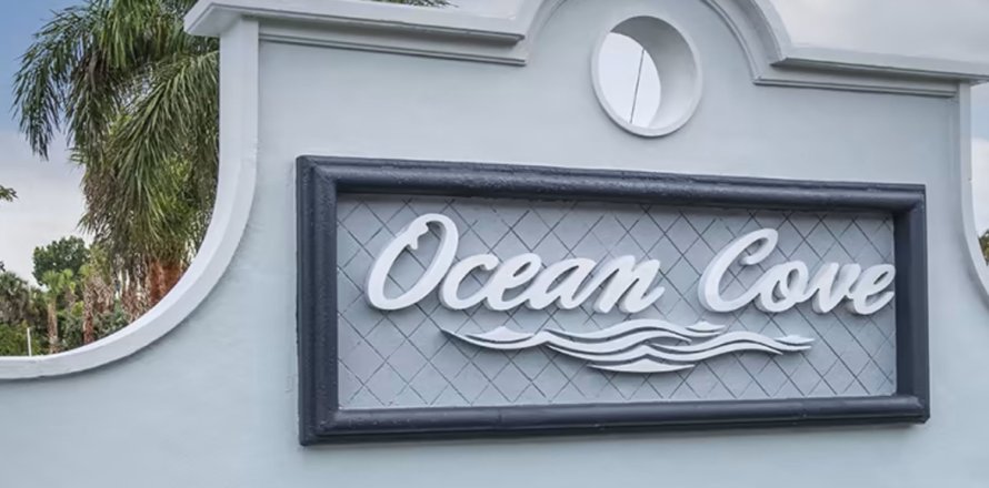 OCEAN COVE sobre plano en Stuart, Florida № 64147