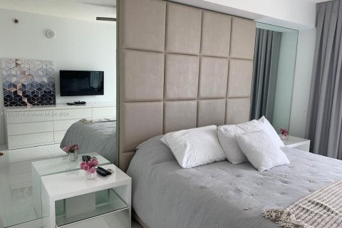 Condo in Sunny Isles Beach, Florida, 3 bedrooms  № 1763821 - photo 17