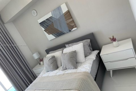 Condo in Sunny Isles Beach, Florida, 3 bedrooms  № 1763821 - photo 19