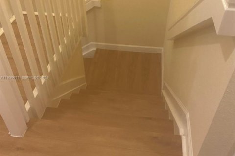 Adosado en alquiler en Parkland, Florida, 4 dormitorios, 159.23 m2 № 1993765 - foto 12