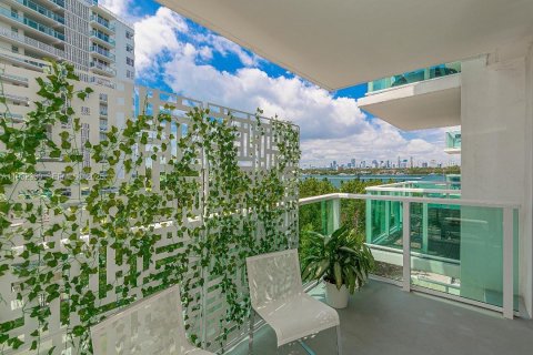 Condominio en venta en Miami Beach, Florida, 1 dormitorio, 79.15 m2 № 1990621 - foto 5