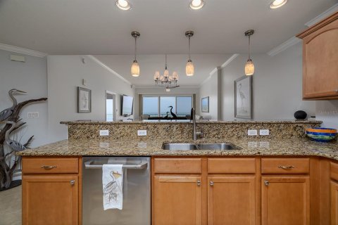 Condo in New Smyrna Beach, Florida, 3 bedrooms  № 1630451 - photo 8