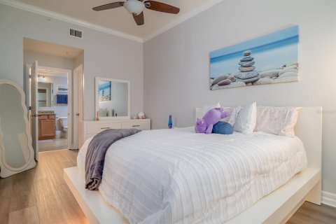 Condo in New Smyrna Beach, Florida, 3 bedrooms  № 1630451 - photo 15