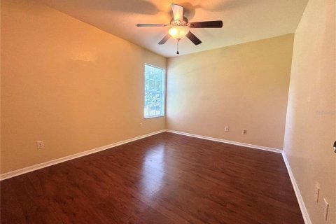 Casa en alquiler en Orlando, Florida, 5 dormitorios, 216.18 m2 № 1910100 - foto 17