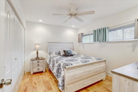 Townhouse in Clearwater, Florida 3 bedrooms, 147.25 sq.m. № 1789813 - photo 19
