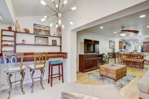Townhouse in Clearwater, Florida 3 bedrooms, 147.25 sq.m. № 1789813 - photo 15