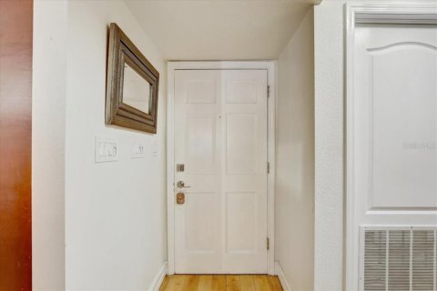 Townhouse in Clearwater, Florida 3 bedrooms, 147.25 sq.m. № 1789813 - photo 4