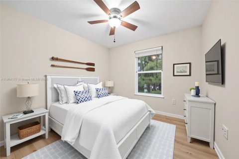 House in Key Largo, Florida 3 bedrooms, 106.65 sq.m. № 1964093 - photo 14