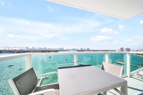 Condo in Miami Beach, Florida, 1 bedroom  № 1726918 - photo 2