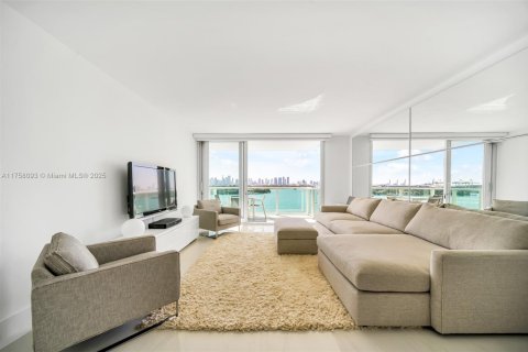 Condo in Miami Beach, Florida, 1 bedroom  № 1726918 - photo 7