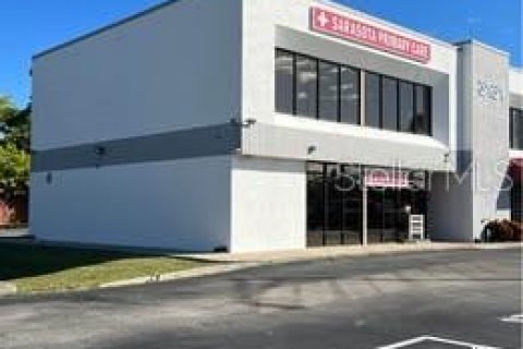 Immobilier commercial à Sarasota, Floride 157.56 m2 № 2120595