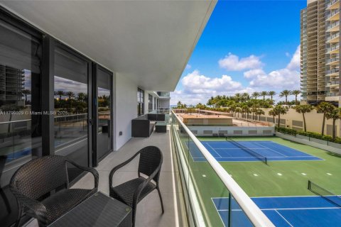 Condo in Bal Harbour, Florida, 2 bedrooms  № 1960359 - photo 29