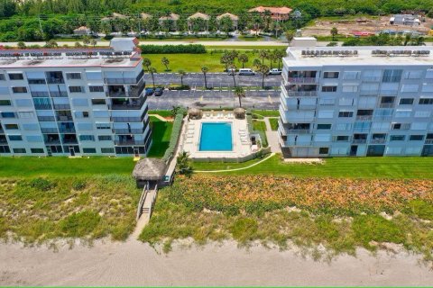 Condo in Jensen Beach, Florida, 2 bedrooms  № 2084172 - photo 5