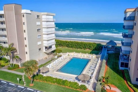 Condo in Jensen Beach, Florida, 2 bedrooms  № 2084172