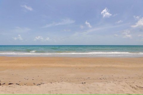 Condo in Jensen Beach, Florida, 2 bedrooms  № 2084172 - photo 16