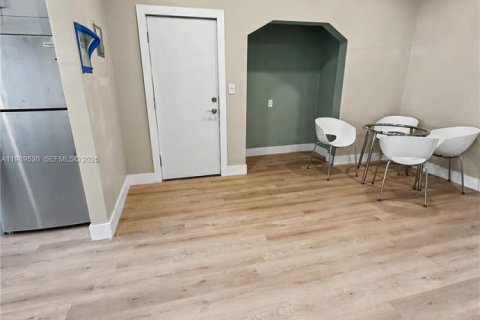 Condominio en alquiler en Miami Beach, Florida, 1 dormitorio, 51.1 m2 № 2051595 - foto 7