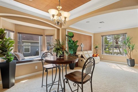 Casa en venta en Kissimmee, Florida, 5 dormitorios, 268.58 m2 № 1673380 - foto 11