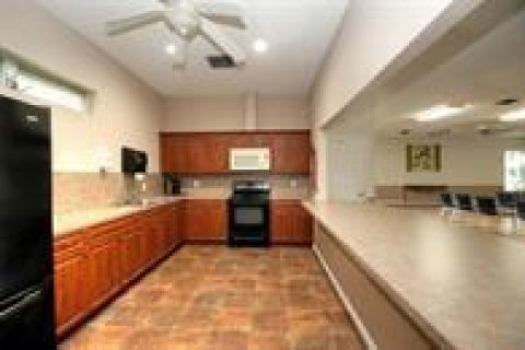 Купить кондоминиум в Тамарак, Флорида 3 комнаты, 76.64м2, № 2244929 - фото 19