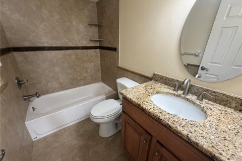 Copropriété à louer à Bradenton, Floride: 2 chambres, 95.13 m2 № 2108264 - photo 11