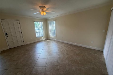 Copropriété à louer à Bradenton, Floride: 2 chambres, 95.13 m2 № 2108264 - photo 7