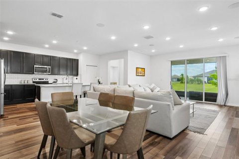 Casa en venta en San Antonio, Florida, 4 dormitorios, 200.76 m2 № 2167313 - foto 4