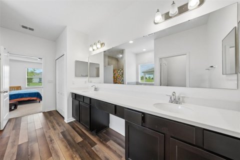 Casa en venta en San Antonio, Florida, 4 dormitorios, 200.76 m2 № 2167313 - foto 13