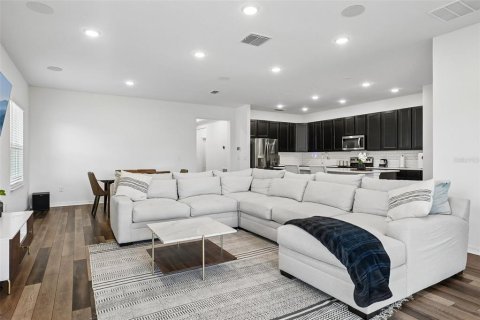 Casa en venta en San Antonio, Florida, 4 dormitorios, 200.76 m2 № 2167313 - foto 3