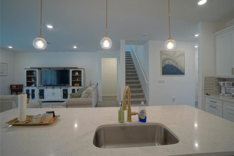 House in Riverview, Florida 5 bedrooms, 268.49 sq.m. № 2380877 - photo 5