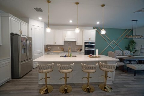 House in Riverview, Florida 5 bedrooms, 268.49 sq.m. № 2380877 - photo 6