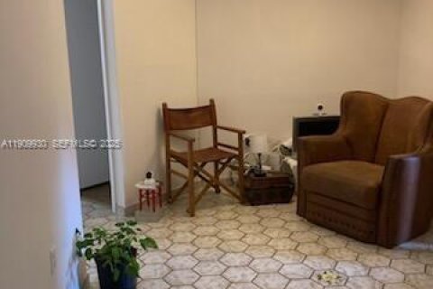 Copropriété à vendre à Tamarac, Floride: 2 chambres, 88.26 m2 № 2035796 - photo 4