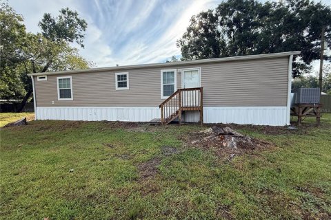 Apartamento en alquiler en Zephyrhills, Florida, 2 dormitorios, 78.87 m2 № 1918170 - foto 1