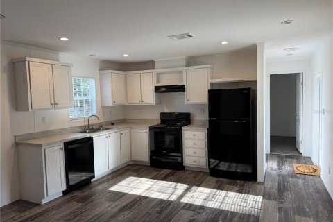 Apartamento en alquiler en Zephyrhills, Florida, 2 dormitorios, 78.87 m2 № 1918170 - foto 11