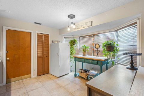 House in Deltona, Florida 2 bedrooms, 122.63 sq.m. № 1883559 - photo 13