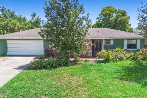 House in Deltona, Florida 2 bedrooms, 122.63 sq.m. № 1883559 - photo 2