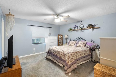 House in Deltona, Florida 2 bedrooms, 122.63 sq.m. № 1883559 - photo 21